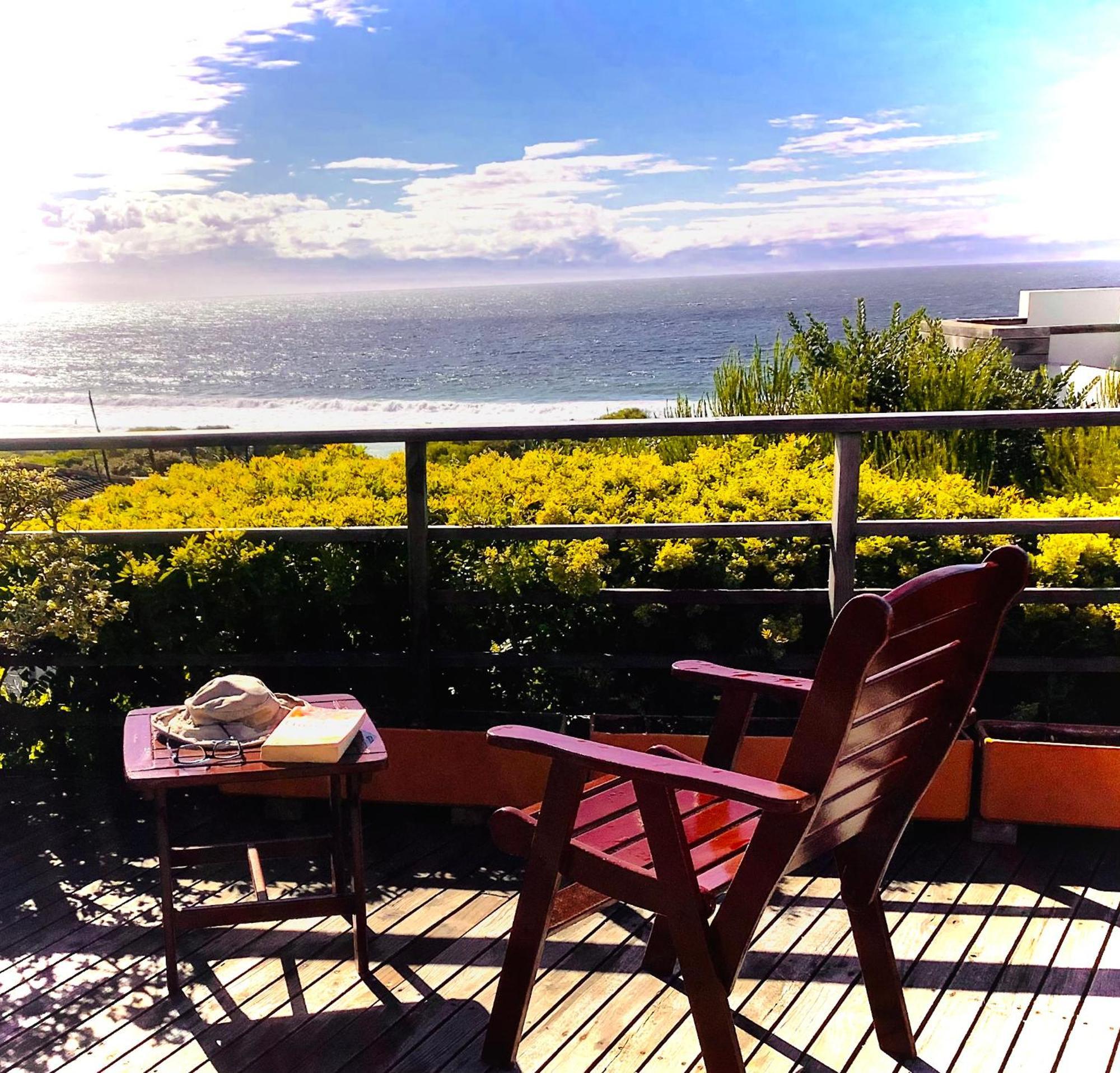Dolphins' Playground Beachfront B&B Plettenberg Bay Exterior photo