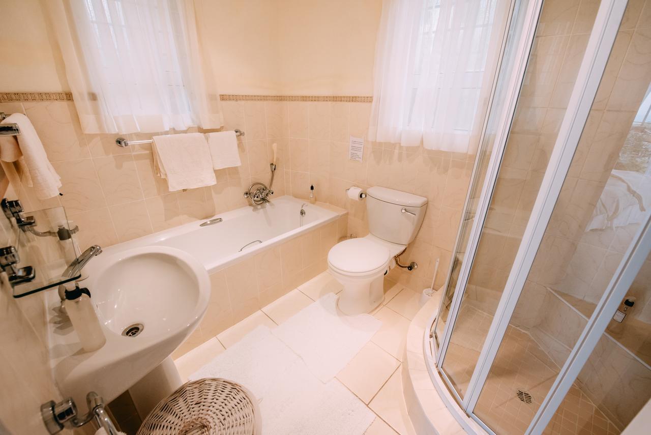 Dolphins' Playground Beachfront B&B Plettenberg Bay Room photo