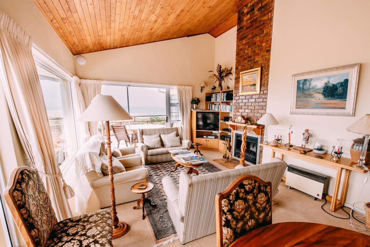 Dolphins' Playground Beachfront B&B Plettenberg Bay Exterior photo